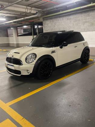 MINI COOPER 1.6 S 16V TURBO GASOLINA 2P AUTOMÁTICO MINI COOPER 1.6 S 16V TURBO GASOLINA 2P AUTOMÁTICO